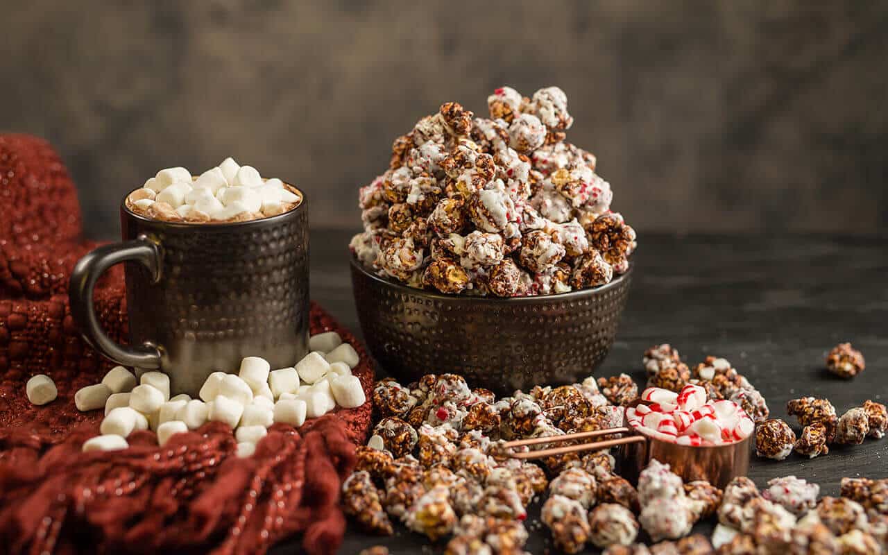 ハンドメイド♡モコモコチョコレートポニークリップ Peppermint Hot Chocolate Gourmet Popcorn • Fancy Holiday Treat